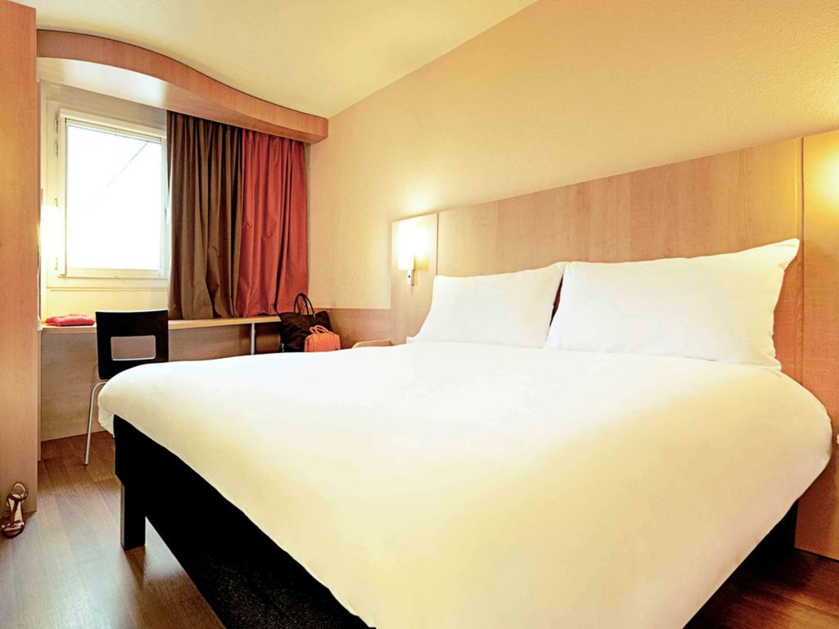 Ibis Dijon Gare Exterior foto